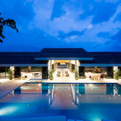 Hotel Theme